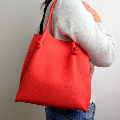 Flora Everyday Leather Tote | Togo Calf Red