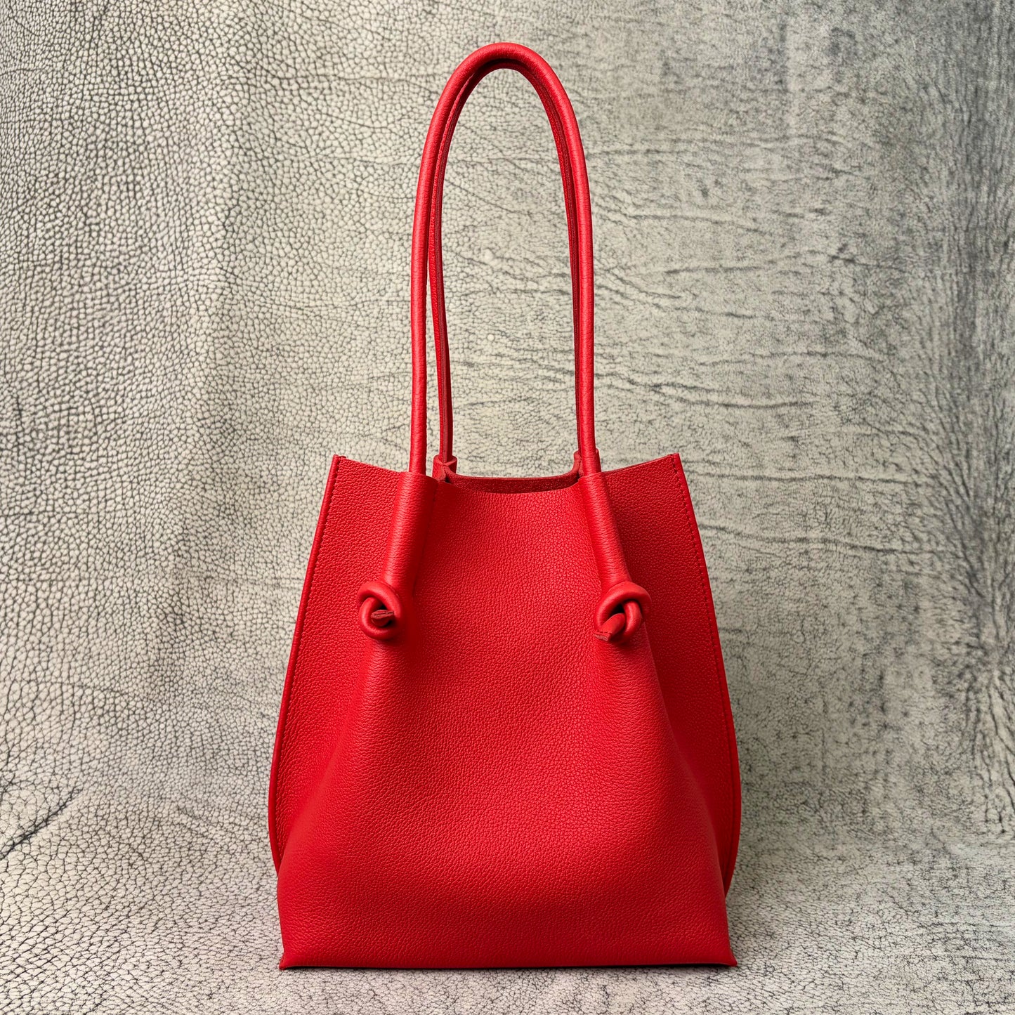 Flora Everyday Leather Tote | Togo Calf Red