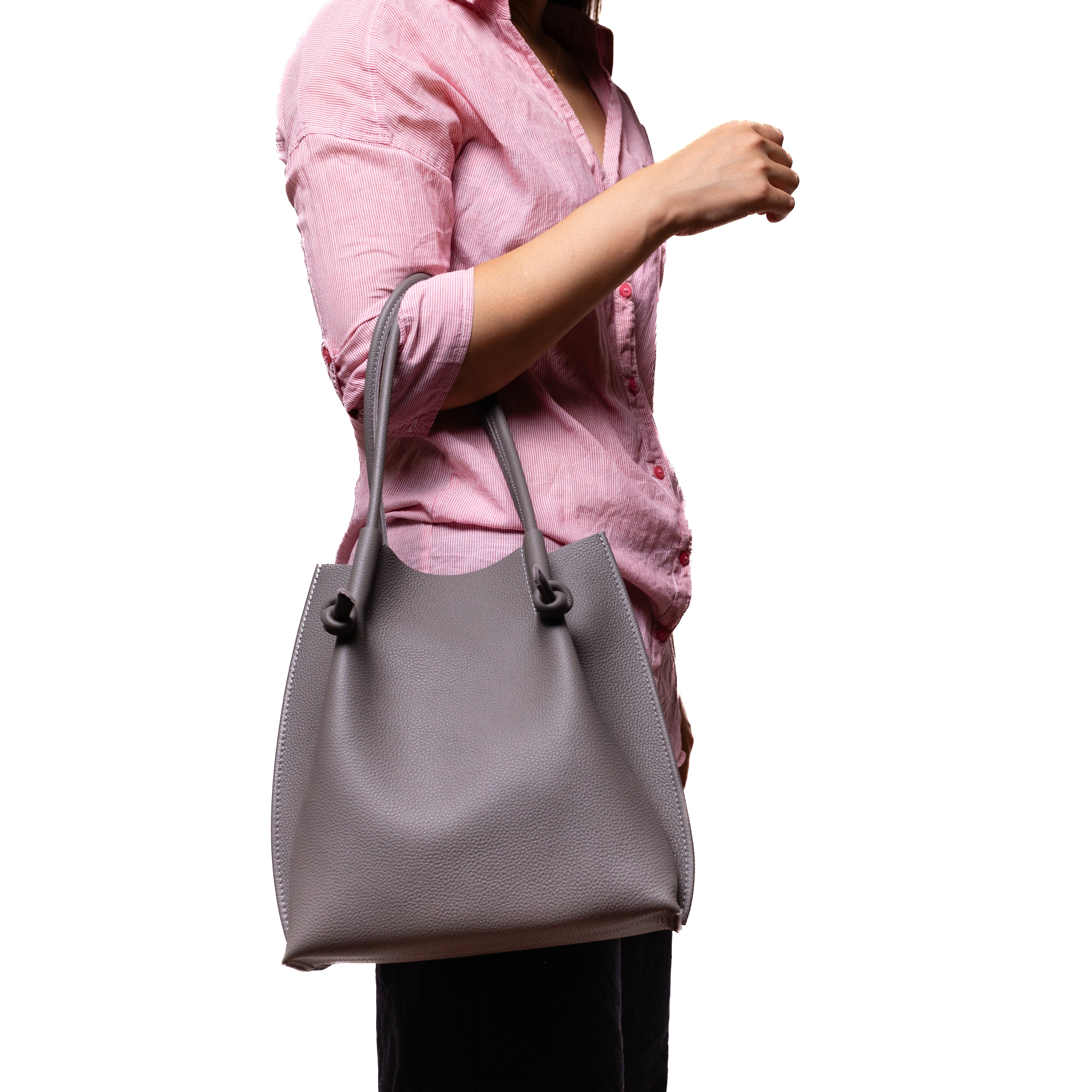 Flora Everyday Leather Tote | Togo Calf Gris – Atelier Pegai